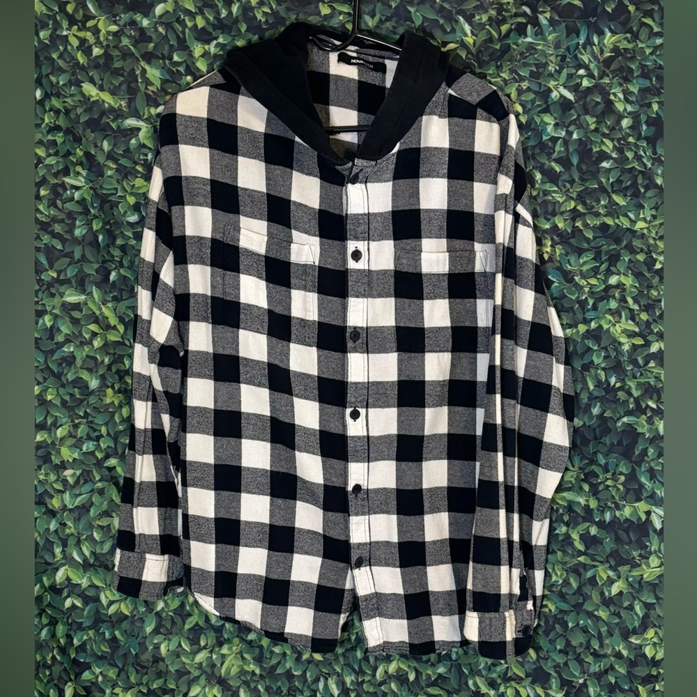 Hooded Flannel Black & White